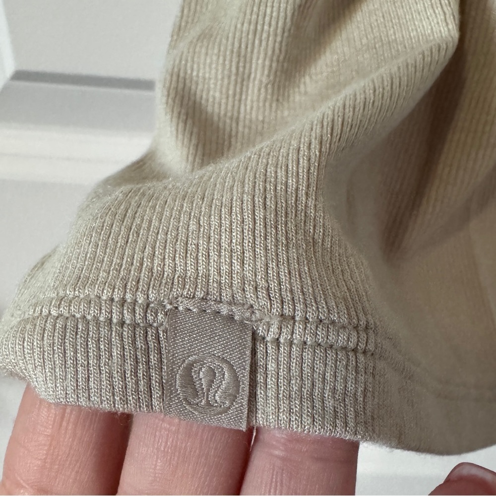 lululemon athletica Taupe Tank Top Size 4 - Picture 4 of 4